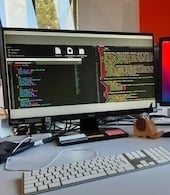 ecran-code-ia-page-ubiflow